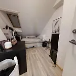Spacious, 1 Minute From Bryggen!