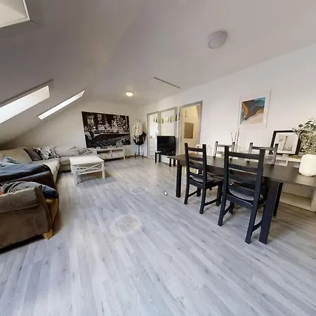 Spacious, 1 Minute From Bryggen! Bergen