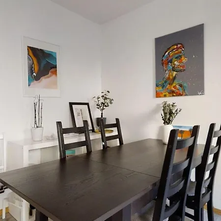 Spacious, 1 Minute From Bryggen! Bergen