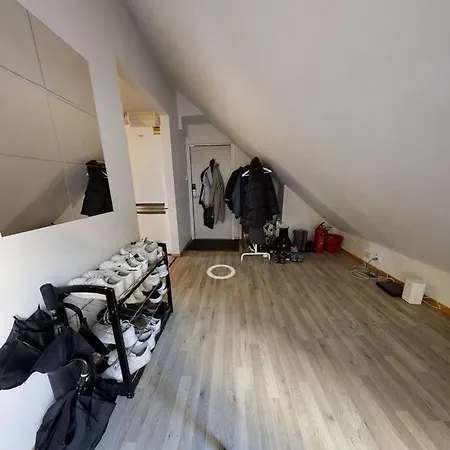 Spacious, 1 Minute From Bryggen! 아파트 베르겐